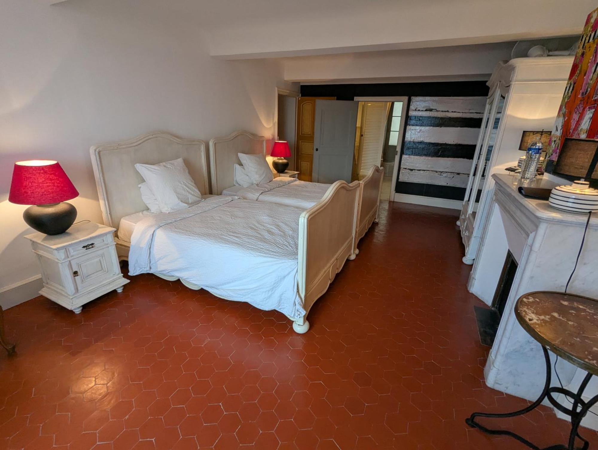 Bed and Breakfast Les Chapeliers Claviers Esterno foto
